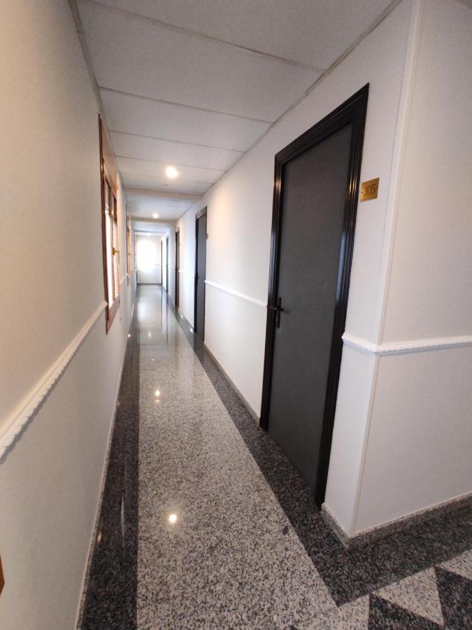 Hotel Querol Valderrobres Bagian luar foto