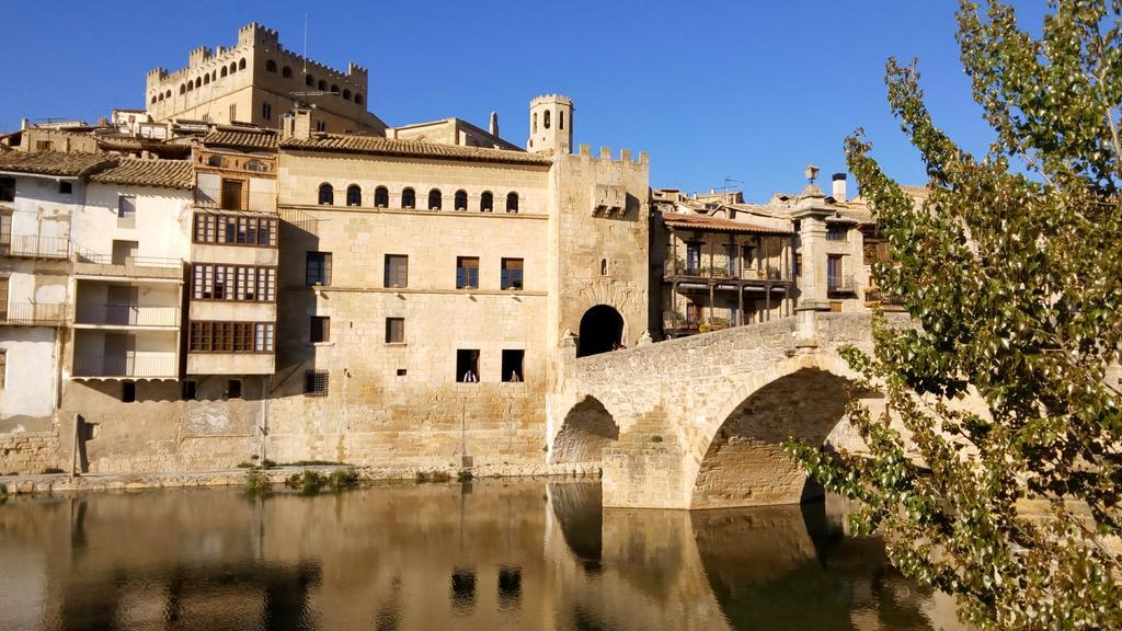 Hotel Querol Valderrobres Bagian luar foto